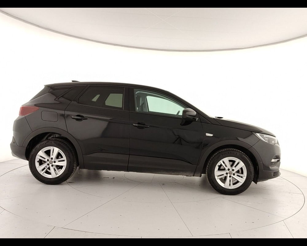 Opel Grandland X usata a Caserta (5)