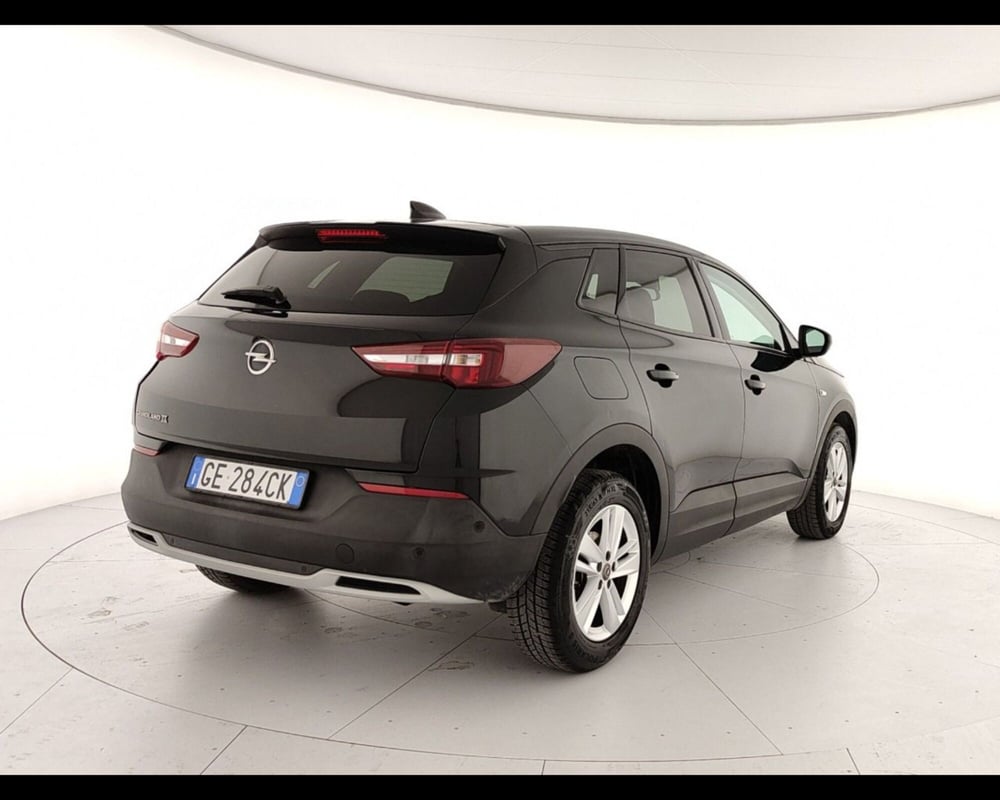 Opel Grandland X usata a Caserta (8)
