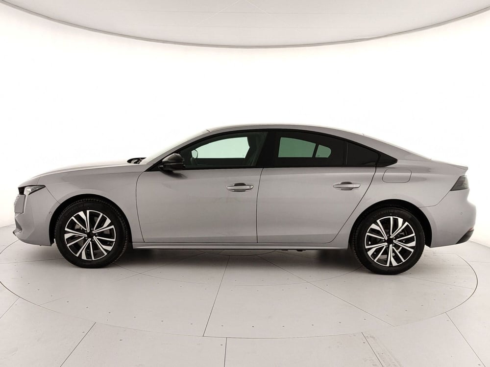 Peugeot 508 nuova a Caserta (8)