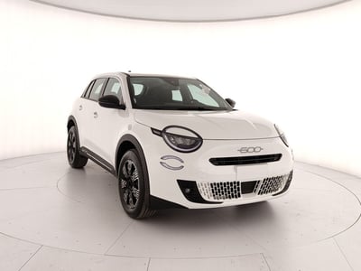 Fiat 600 1.2 hybrid Pop 145cv auto nuova a Caserta