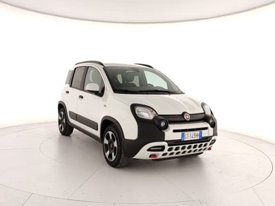 Fiat Panda Cross 1.0 firefly hybrid Cross s&amp;s 70cv 5p.ti del 2024 usata a Caserta