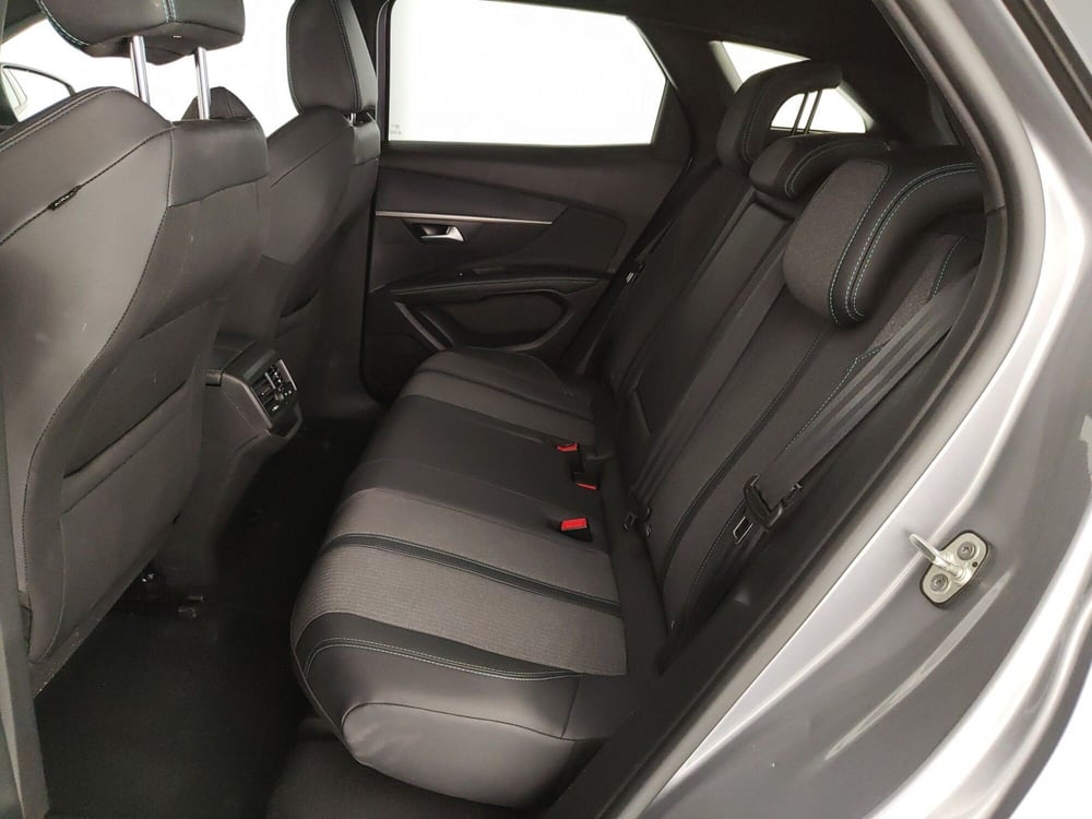 Peugeot 3008 usata a Caserta (18)