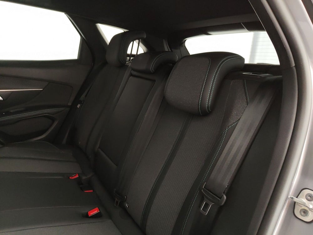 Peugeot 3008 usata a Caserta (19)
