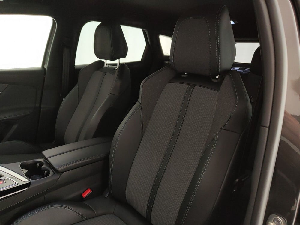 Peugeot 3008 usata a Caserta (16)