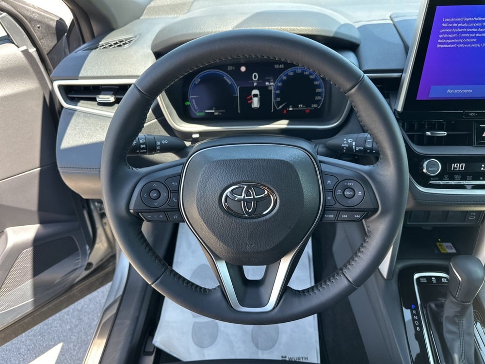 Toyota Corolla Cross Hybrid nuova a Siracusa (10)