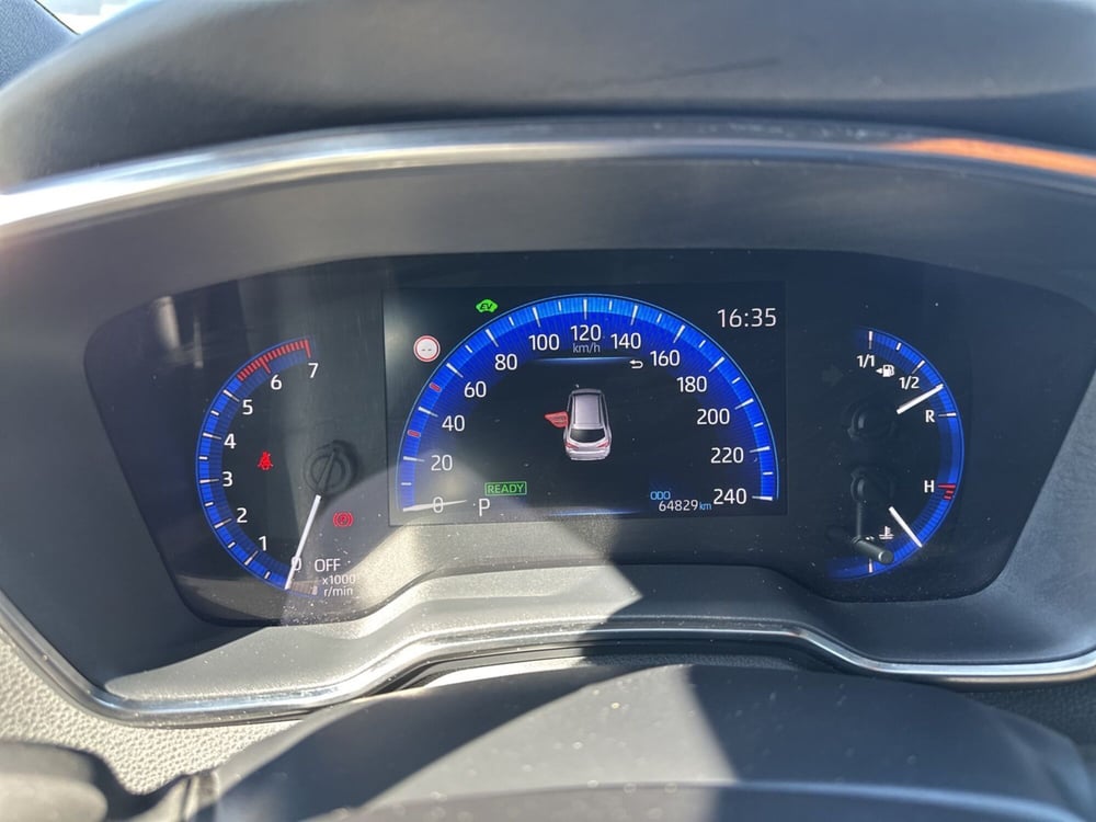 Toyota Corolla Touring Sports usata a Siracusa (12)