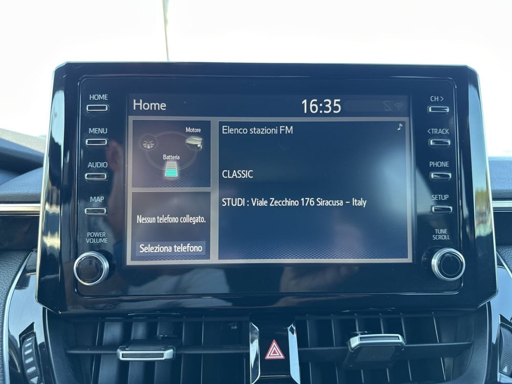 Toyota Corolla Touring Sports usata a Siracusa (13)