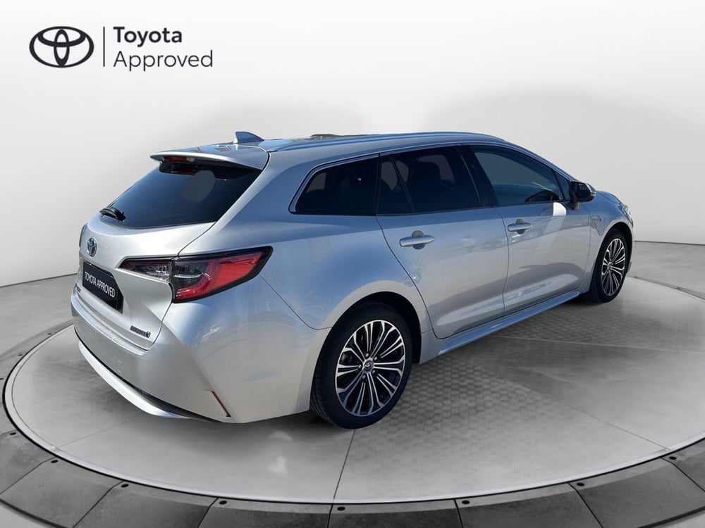 Toyota Corolla Touring Sports usata a Siracusa (4)