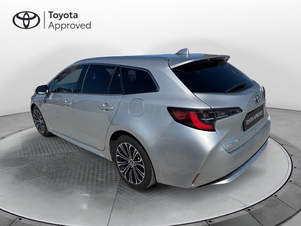Toyota Corolla Touring Sports usata a Siracusa (5)