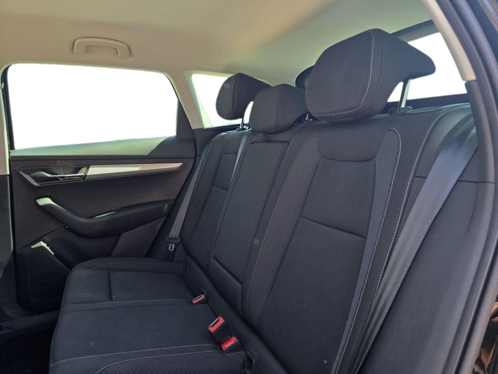 Skoda Karoq usata a Pistoia (10)