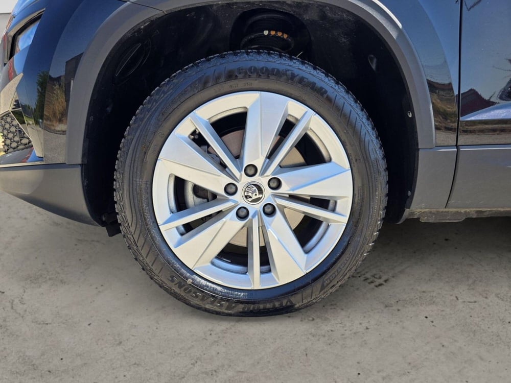 Skoda Karoq usata a Pistoia (12)