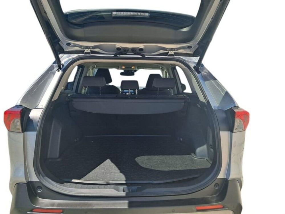 Toyota Rav4 usata a Cagliari (11)