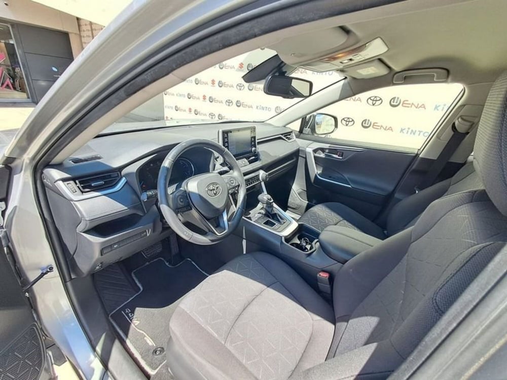 Toyota Rav4 usata a Cagliari (12)