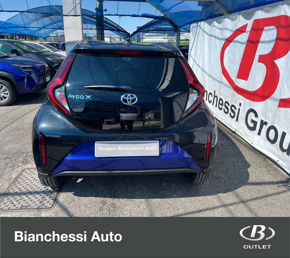 Toyota Aygo X nuova a Cremona (4)