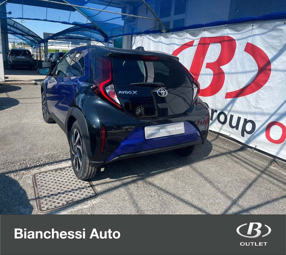 Toyota Aygo X nuova a Cremona (6)