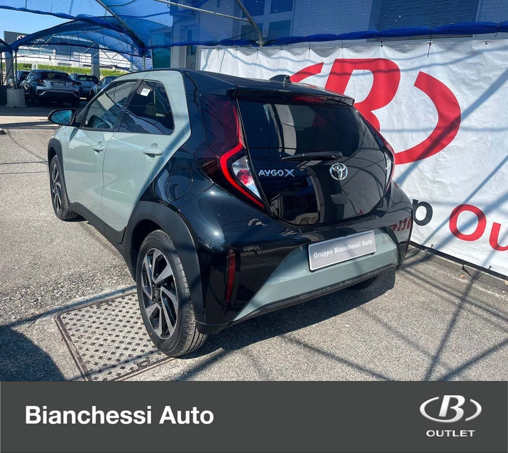 Toyota Aygo X nuova a Cremona (6)