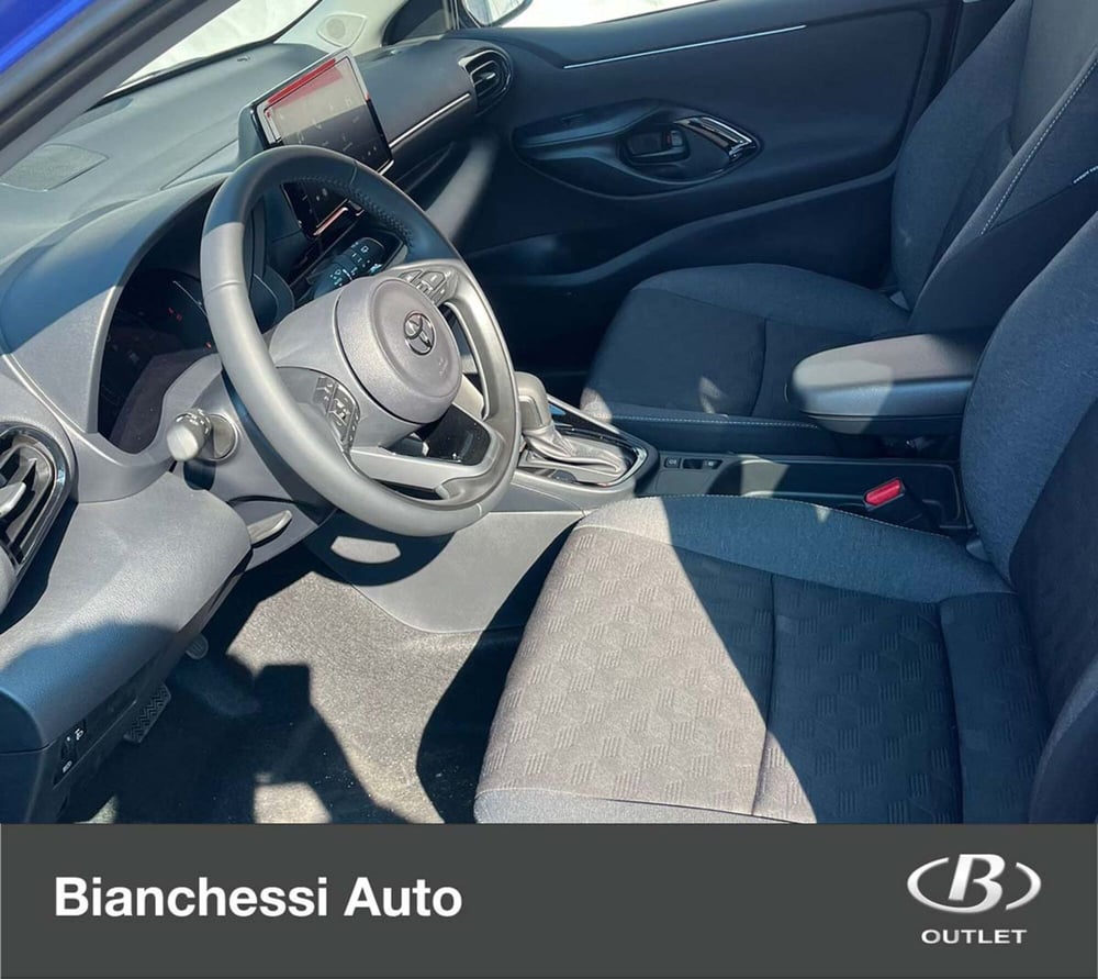 Toyota Yaris nuova a Cremona (14)