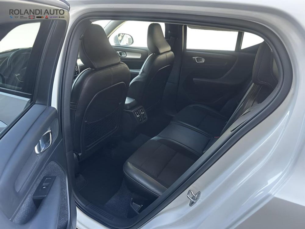 Volvo XC40 usata a Alessandria (7)