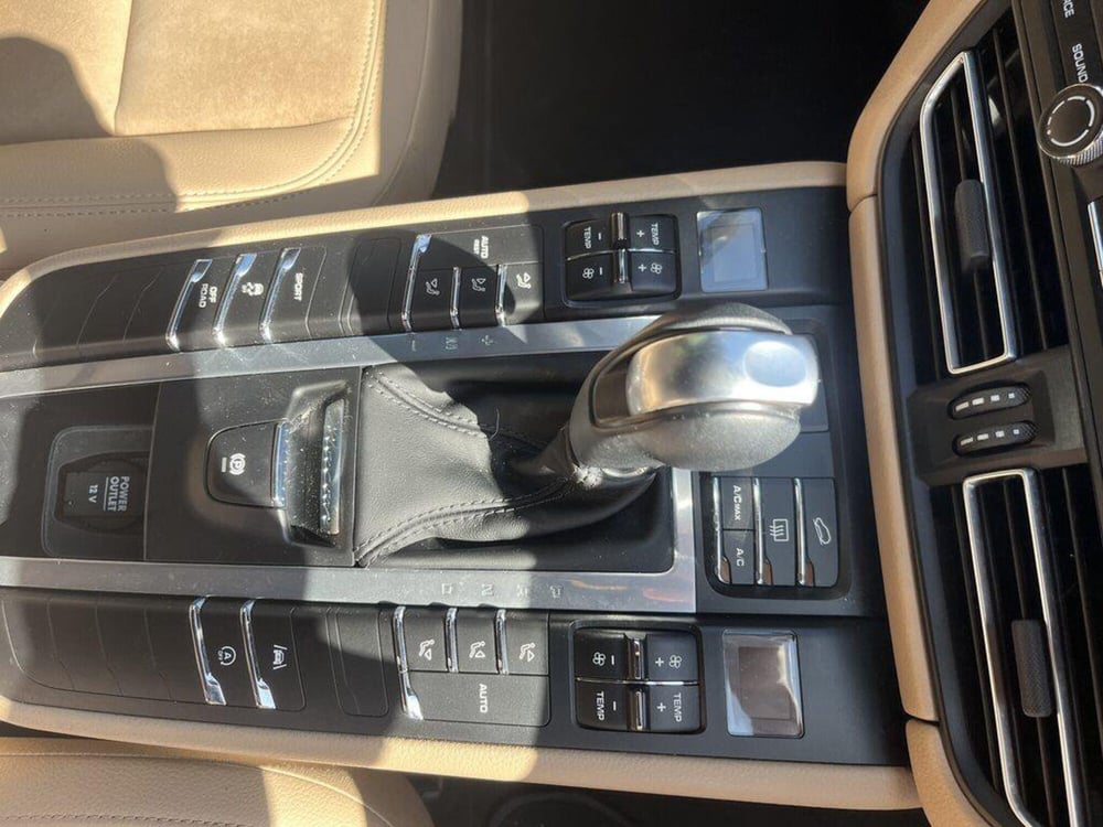 Porsche Macan usata a Alessandria (12)