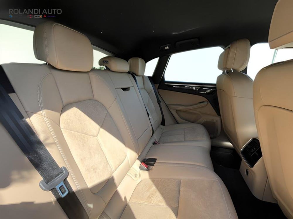 Porsche Macan usata a Alessandria (14)