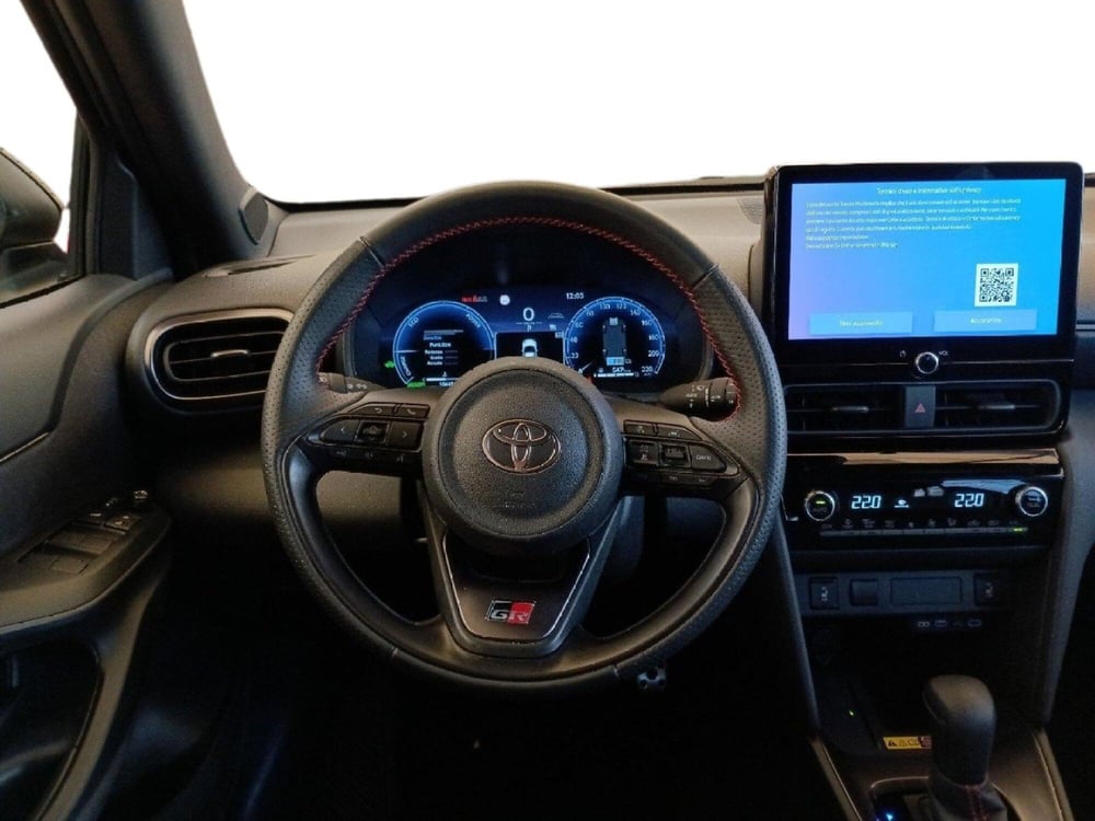 Toyota Yaris Cross usata a Milano (9)