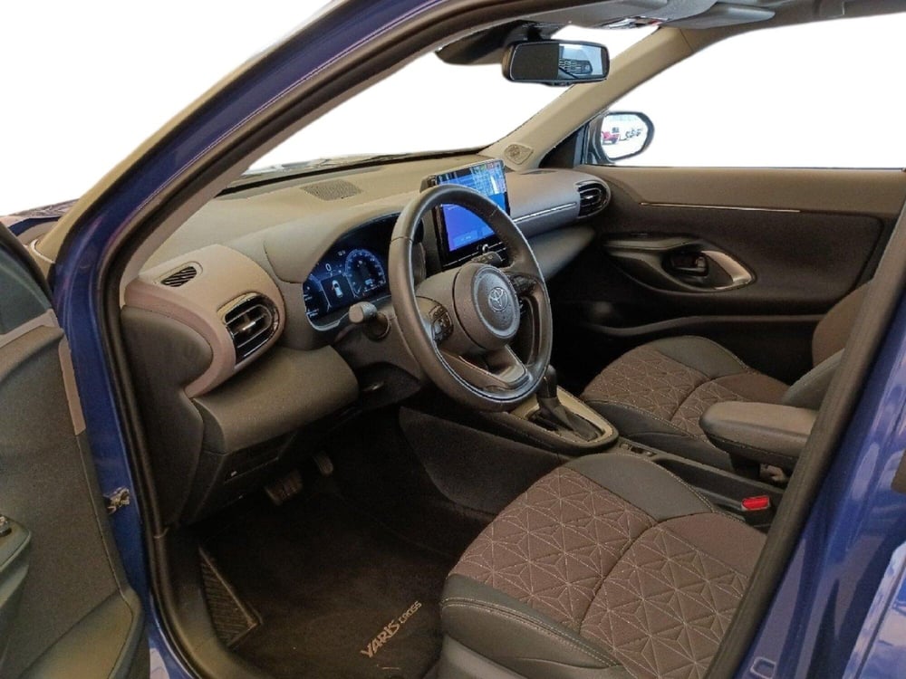 Toyota Yaris Cross usata a Milano (14)