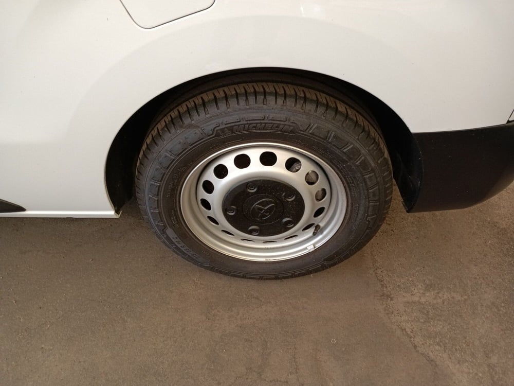 Toyota Proace usata a Milano (12)
