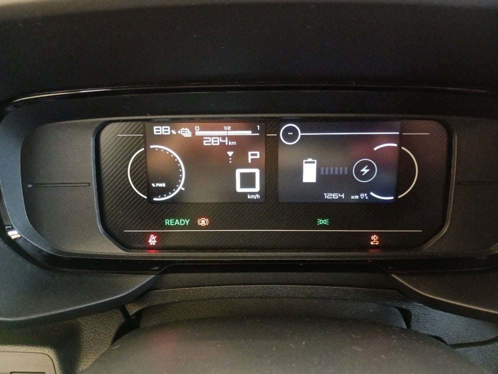 Toyota Proace City Furgone usata a Milano (12)