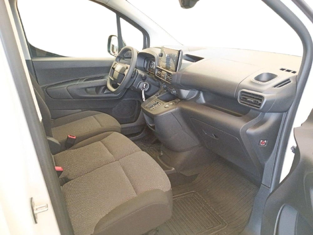 Toyota Proace City Furgone usata a Milano (5)