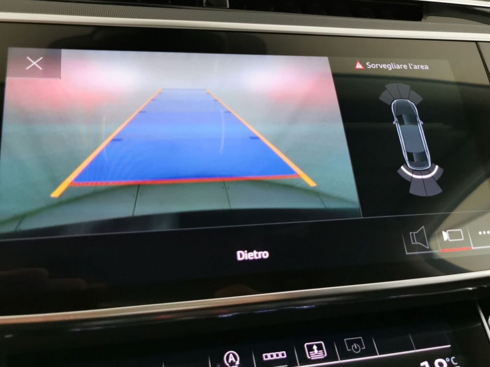 Audi A8 nuova a Chieti (15)