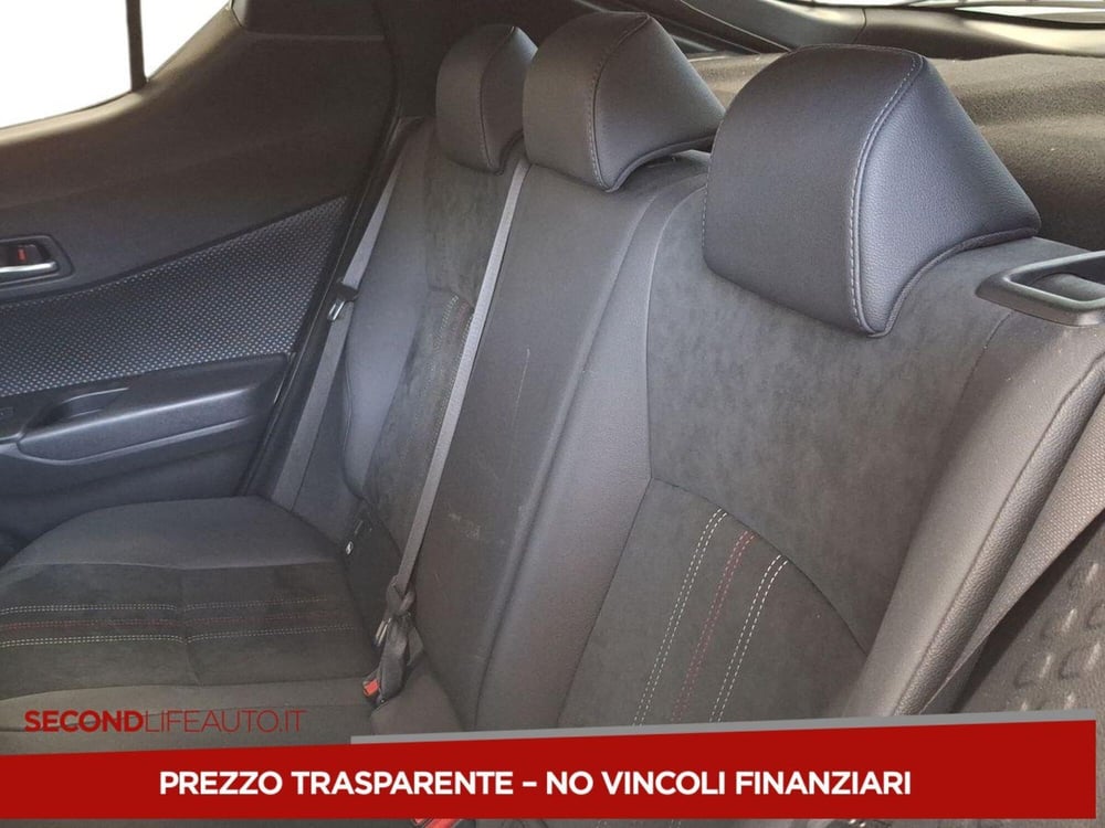 Toyota Toyota C-HR usata a Roma (19)