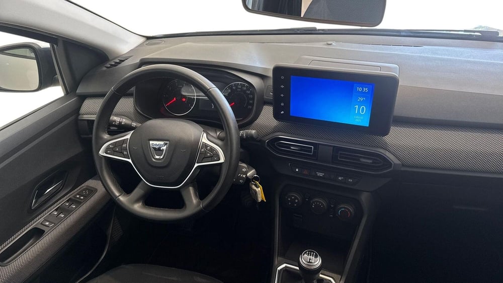 Dacia Jogger usata a Viterbo (11)