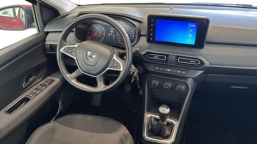 Dacia Sandero usata a Viterbo (11)