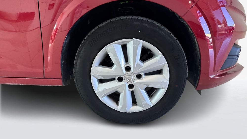 Dacia Sandero usata a Viterbo (19)