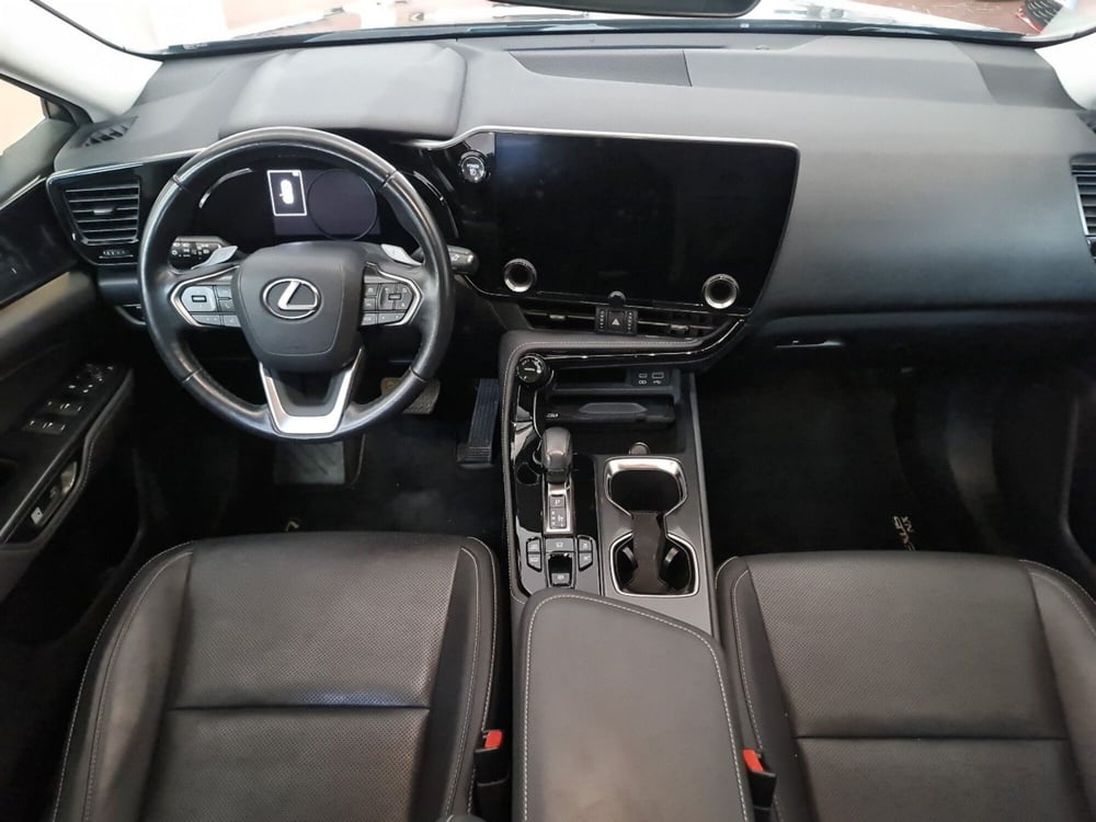 Lexus NX usata a Bologna (10)