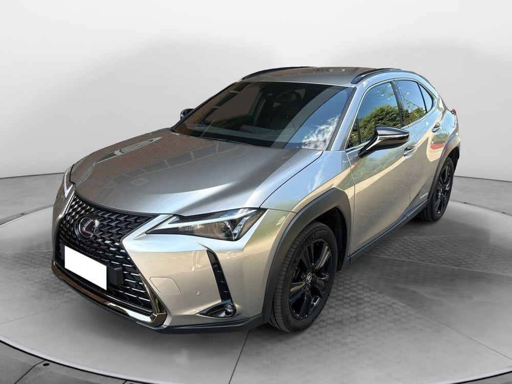 Lexus UX usata a Bologna