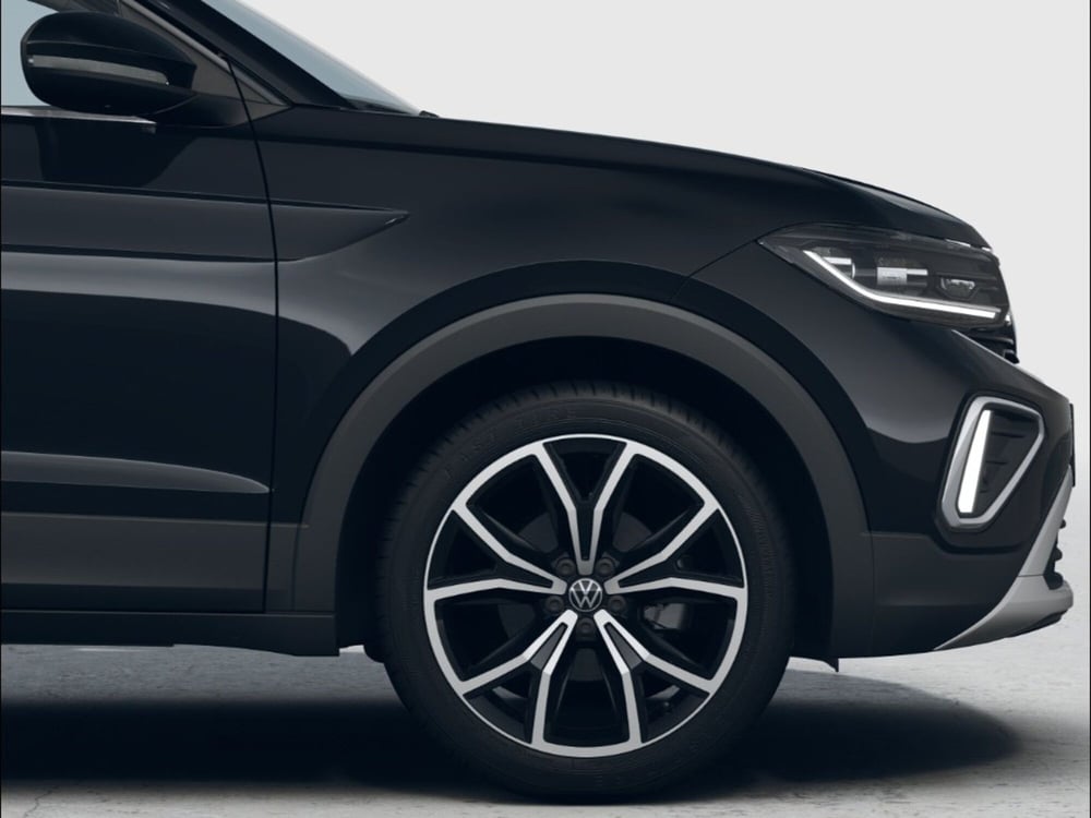 Volkswagen T-Cross nuova a Livorno (6)