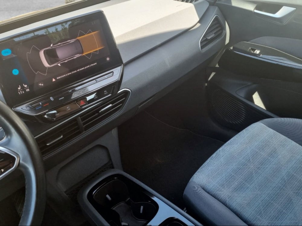 Volkswagen ID.3 usata a Livorno (12)