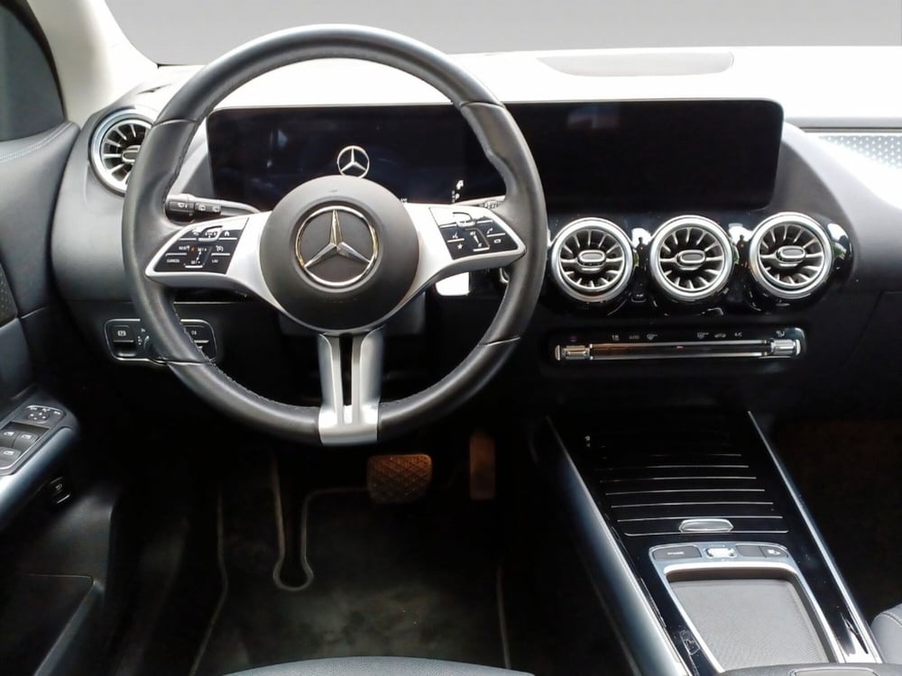 Mercedes-Benz GLA SUV usata a Pisa (13)
