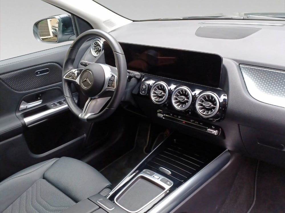 Mercedes-Benz GLA SUV usata a Pisa (14)