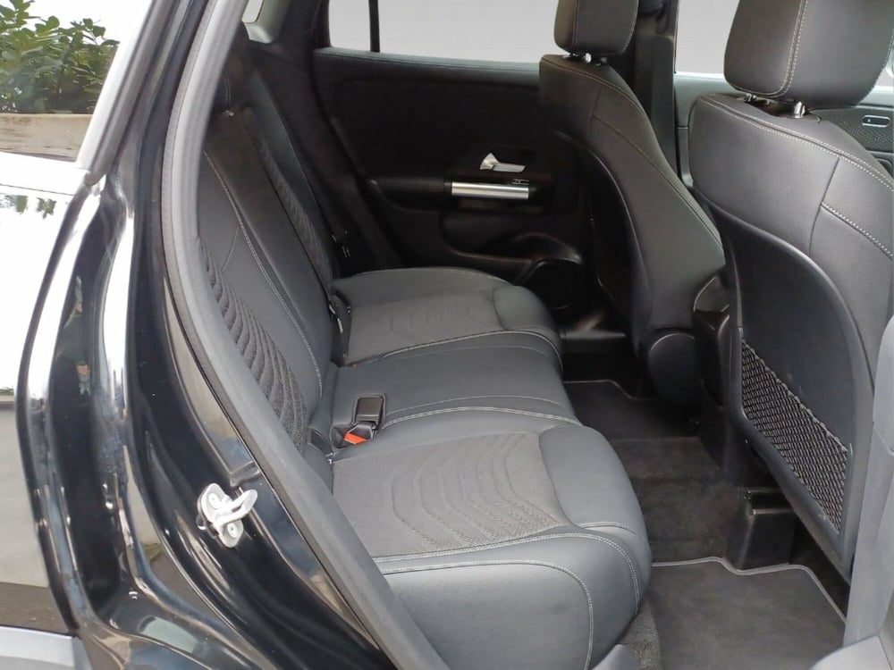 Mercedes-Benz GLA SUV usata a Pisa (17)