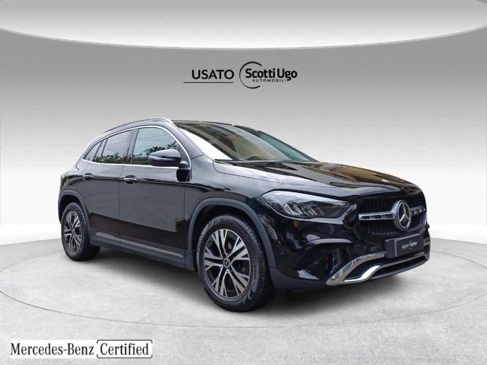 Mercedes-Benz GLA SUV usata a Pisa (9)