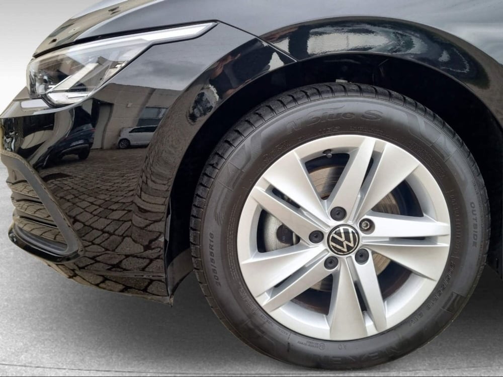 Volkswagen Golf Variant usata a Livorno (15)