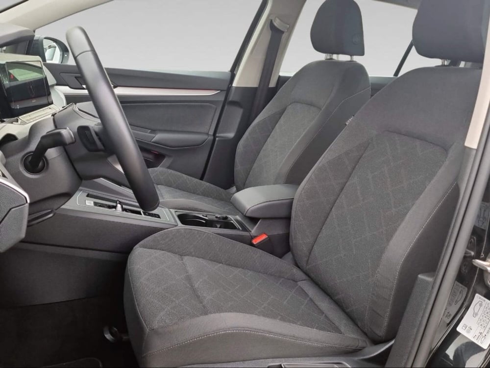 Volkswagen Golf Variant usata a Livorno (9)
