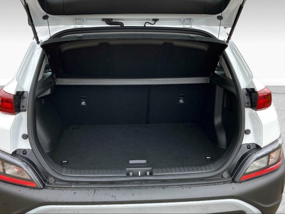 Hyundai Kona usata a Pisa (8)