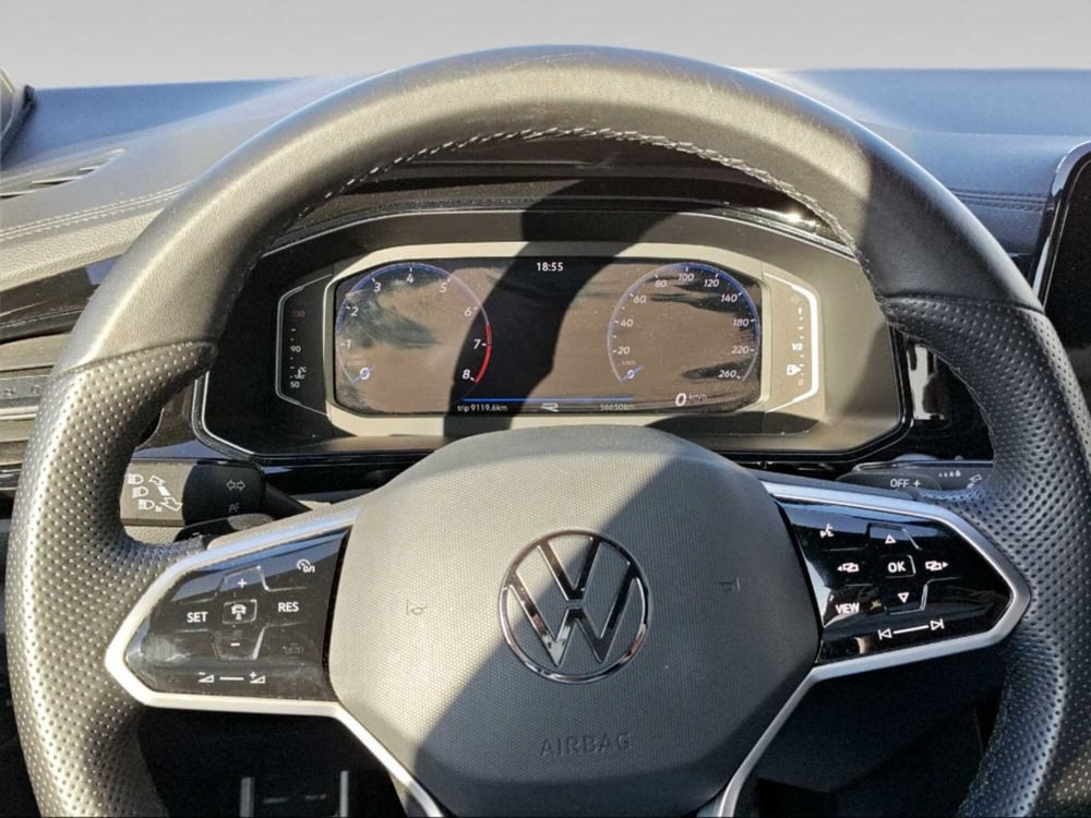 Volkswagen T-Roc usata a Livorno (7)