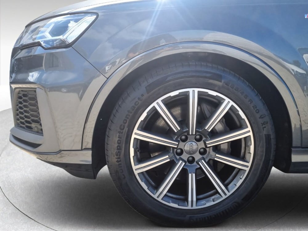 Audi Q7 usata a Livorno (16)