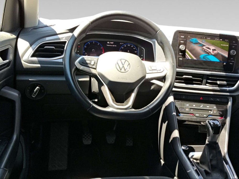 Volkswagen T-Roc usata a Livorno (9)
