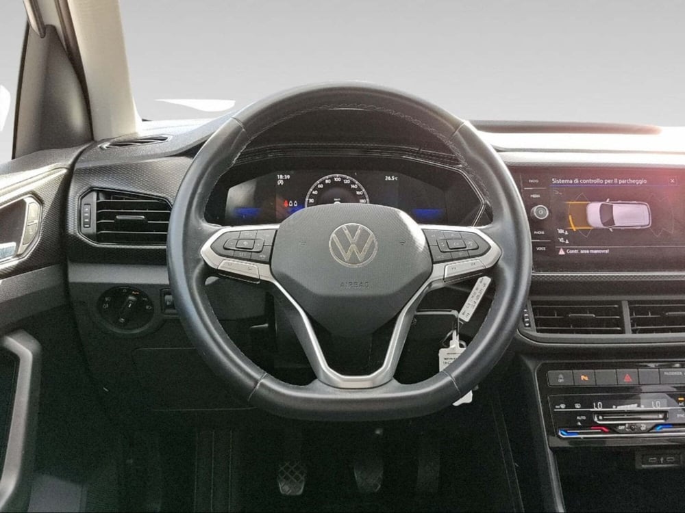 Volkswagen T-Cross usata a Livorno (9)