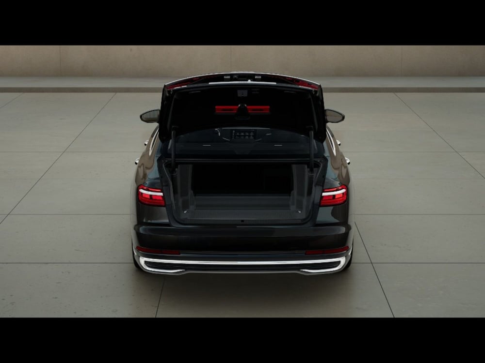 Audi A8 nuova a Livorno (5)